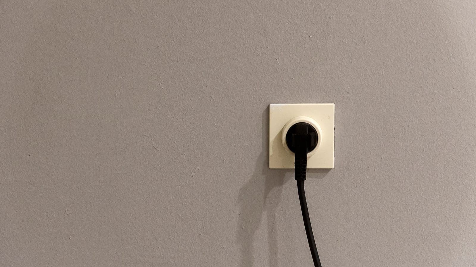 A smart plug in a wall socket